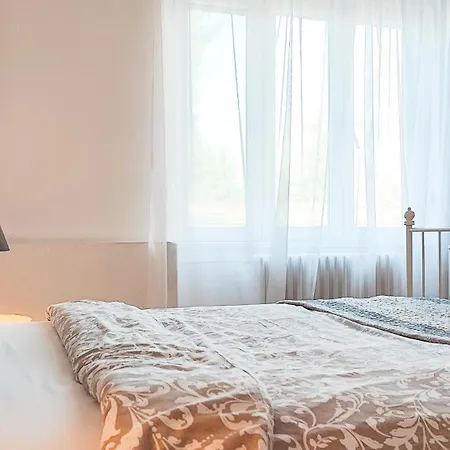 Filinhome Stefanovica 7 Újvidék